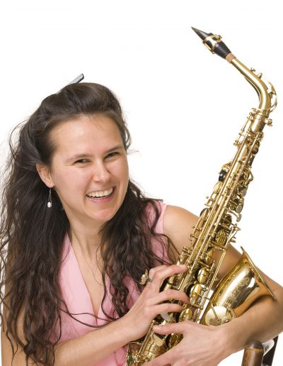 Maja Lisac Barroso with Saxophone
